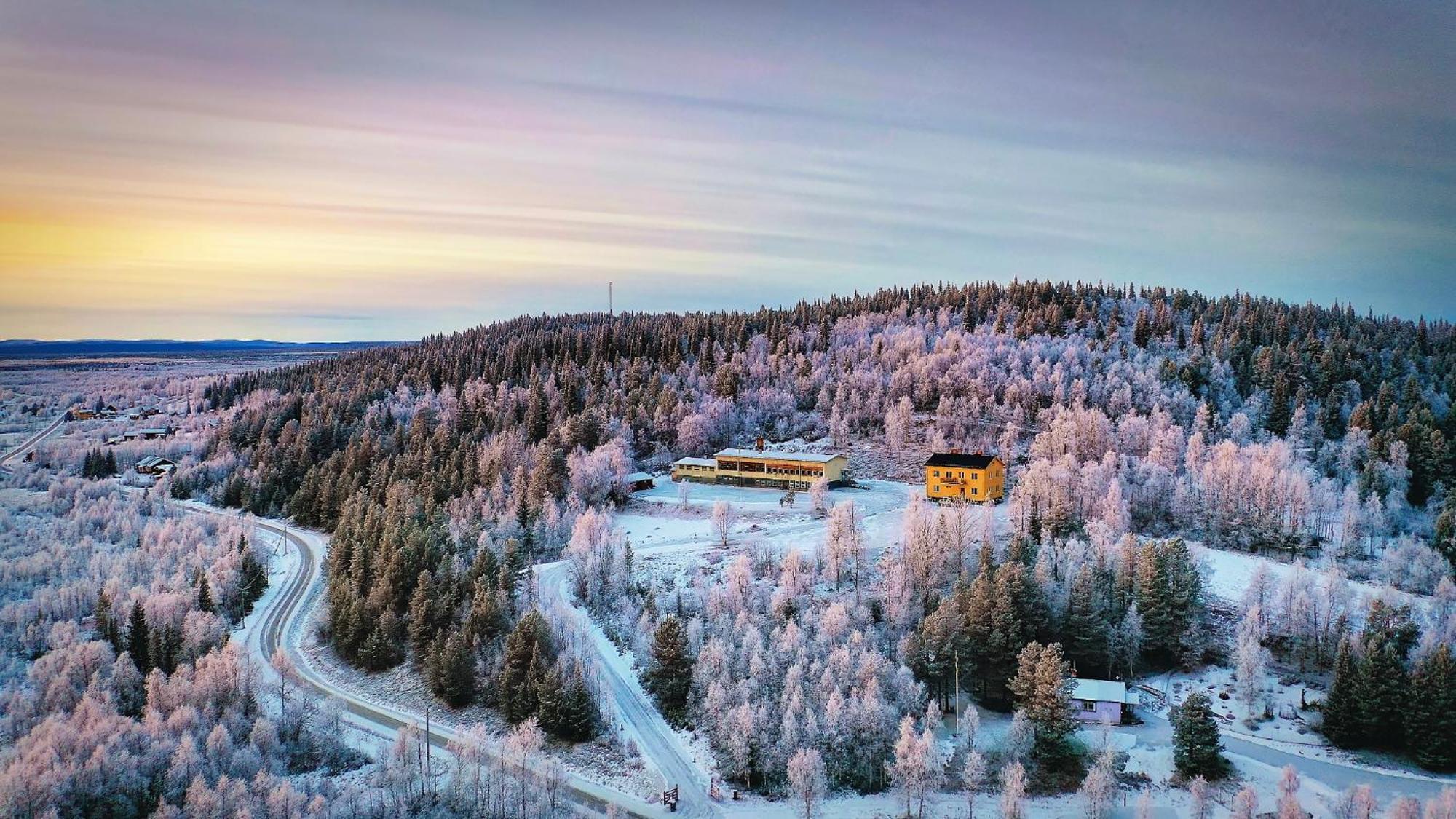 Ailu - Arctic Hotel Apartments Lannavaara Exterior photo